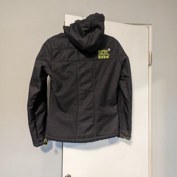 Superdry winter coat - Picture 2 of 3